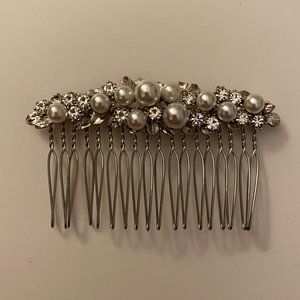 pearl and crystal comb accessory